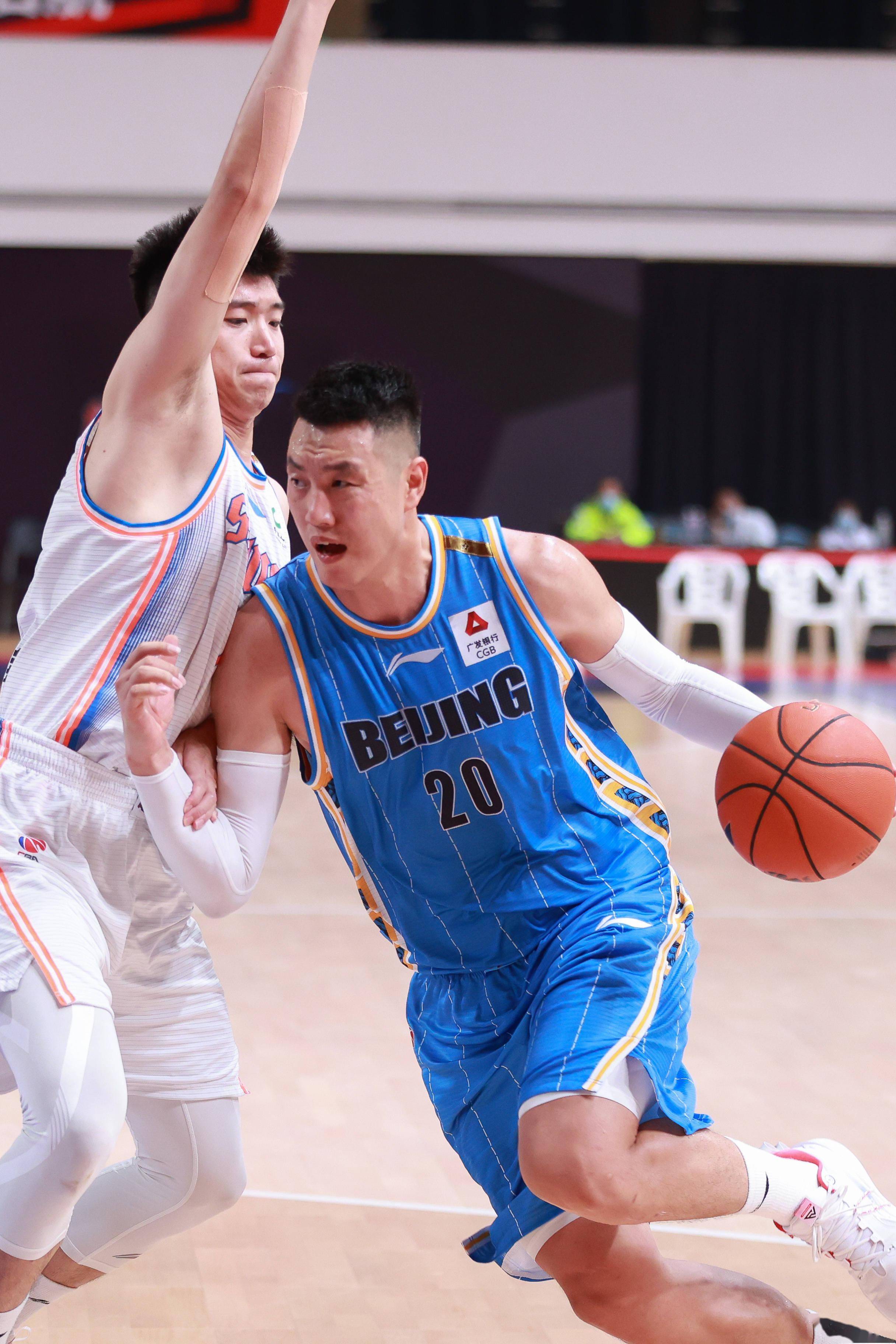 他们更是在 他们更是在