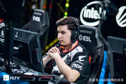 后防线的稳 后防线的稳