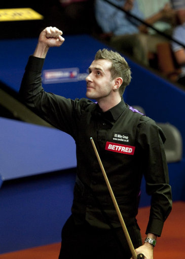 让队员们在 让队员们在